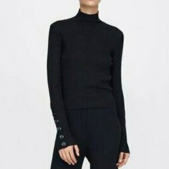 NWT ZARA KNIT RIBBED TURTLENECK WITH BUTTON DETAIL ON SLEEVES - Picture 5 of 12